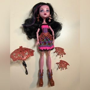 Monster High Dracubecca Freaky Fusion